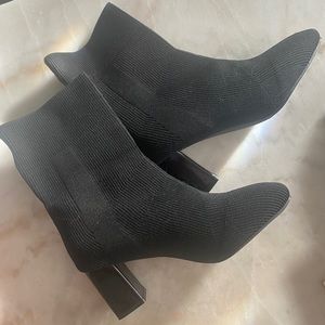Heeled sock booties